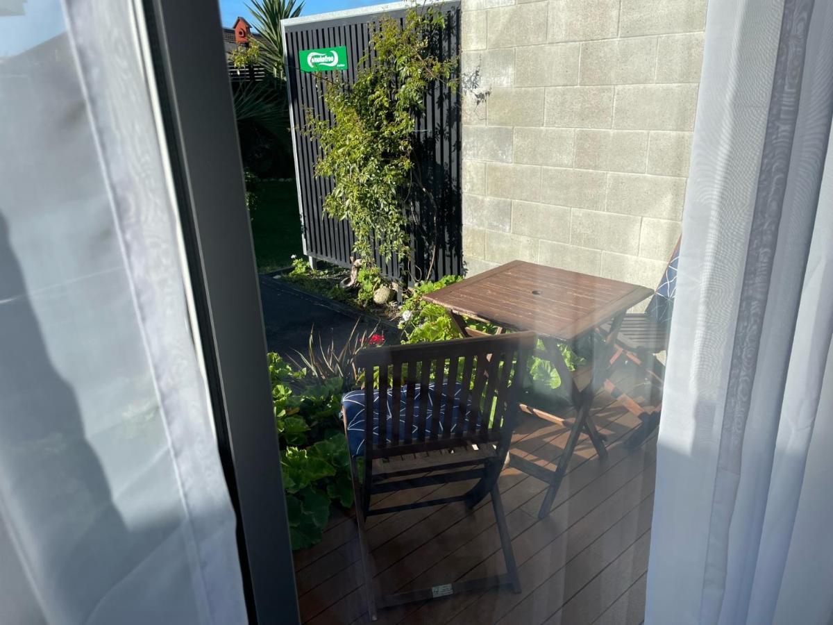 Carters By The Sea Beachside Studio Apartments Carters Beach Esterno foto